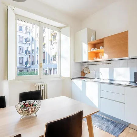Spacious & Comfortable In Duomo By Easylife